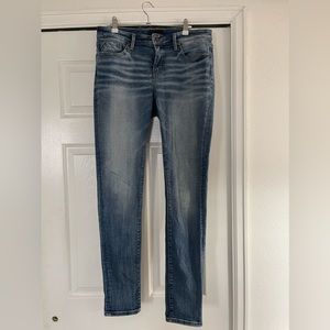 Buckle Black Womens Fit No 53 30x32 Jeans